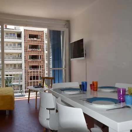 Le Gambetta Апартаменты Тулон